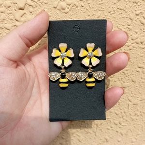 ✨NEW CRYSTAL EARRINGS COLLECTION✨ Bee Cubic Zirconia Earrings